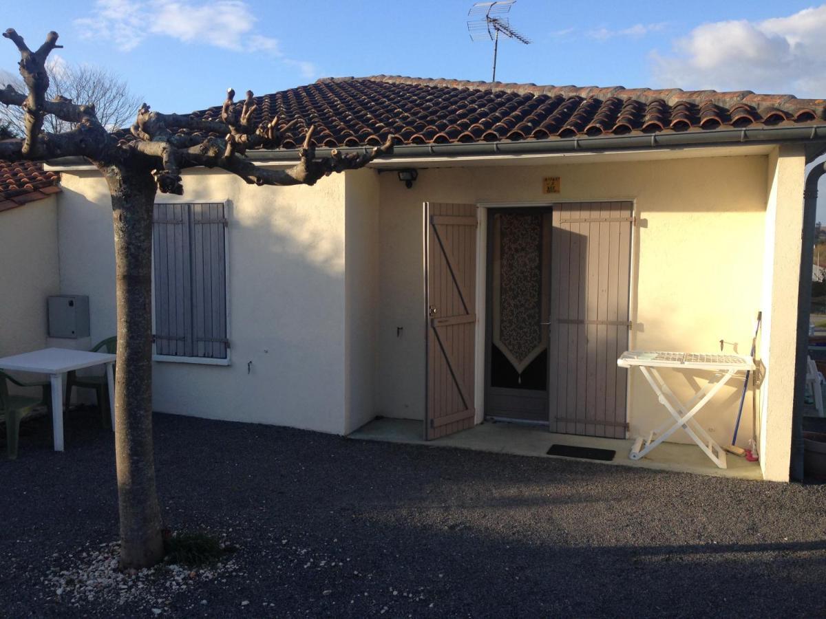 Residence Les Plus Pres Jonzac Kültér fotó