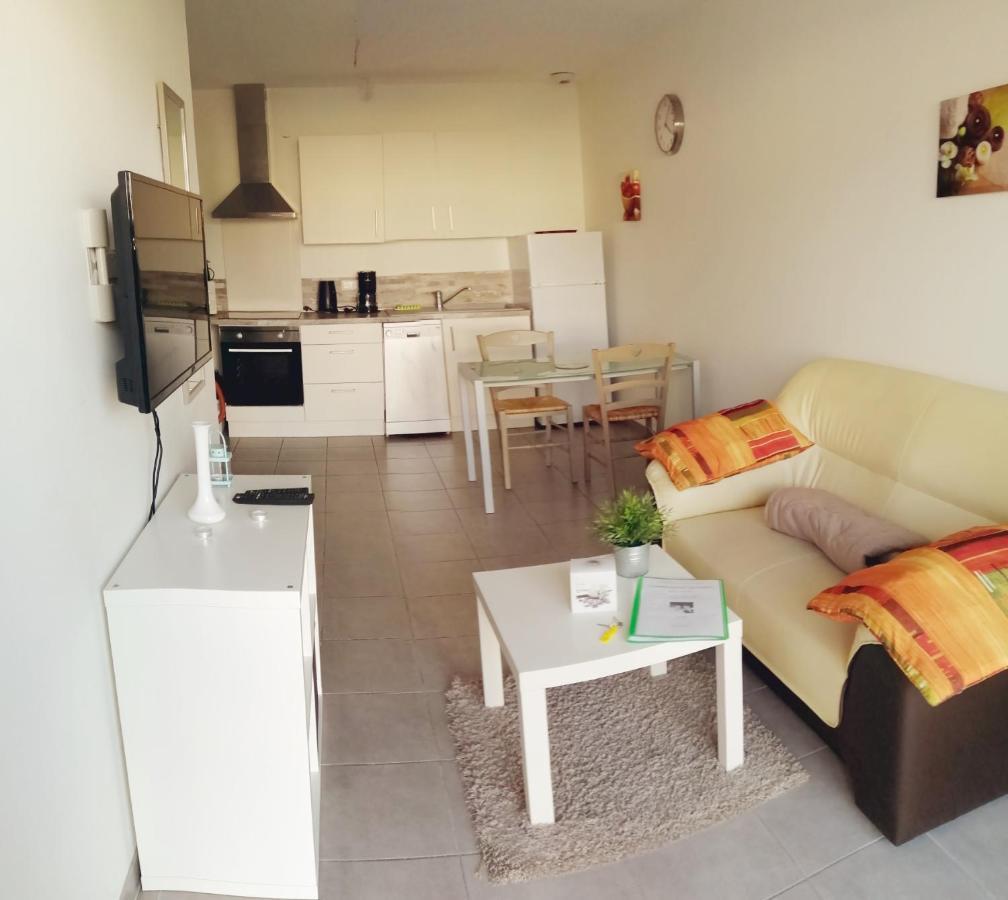 Residence Les Plus Pres Jonzac Kültér fotó