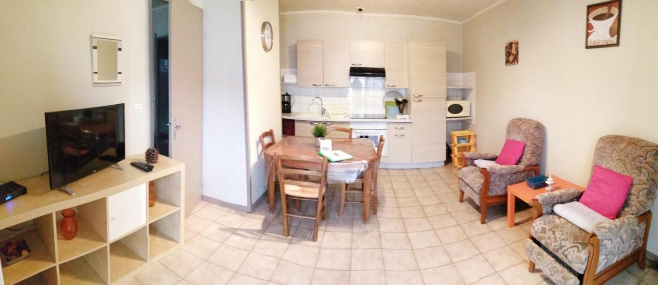 Residence Les Plus Pres Jonzac Kültér fotó